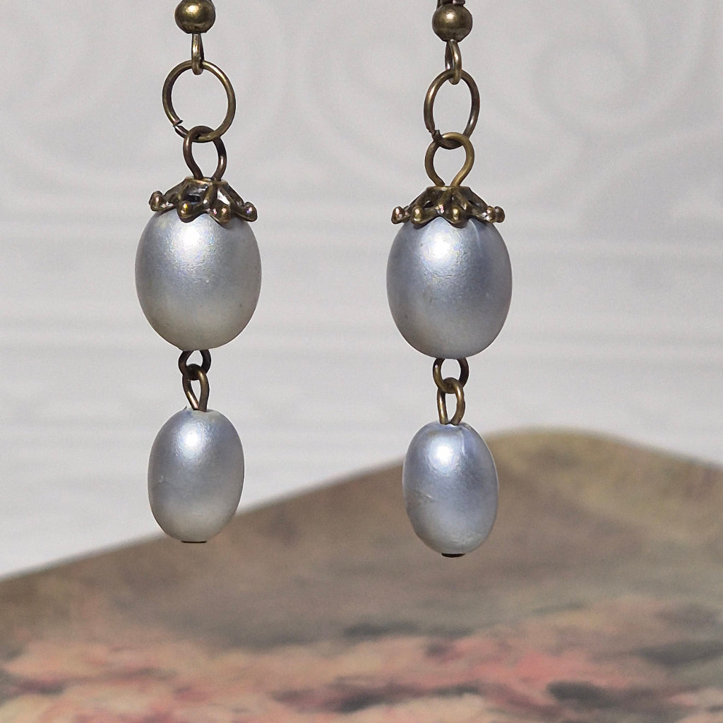 Chintz Grey Close Up Earrings