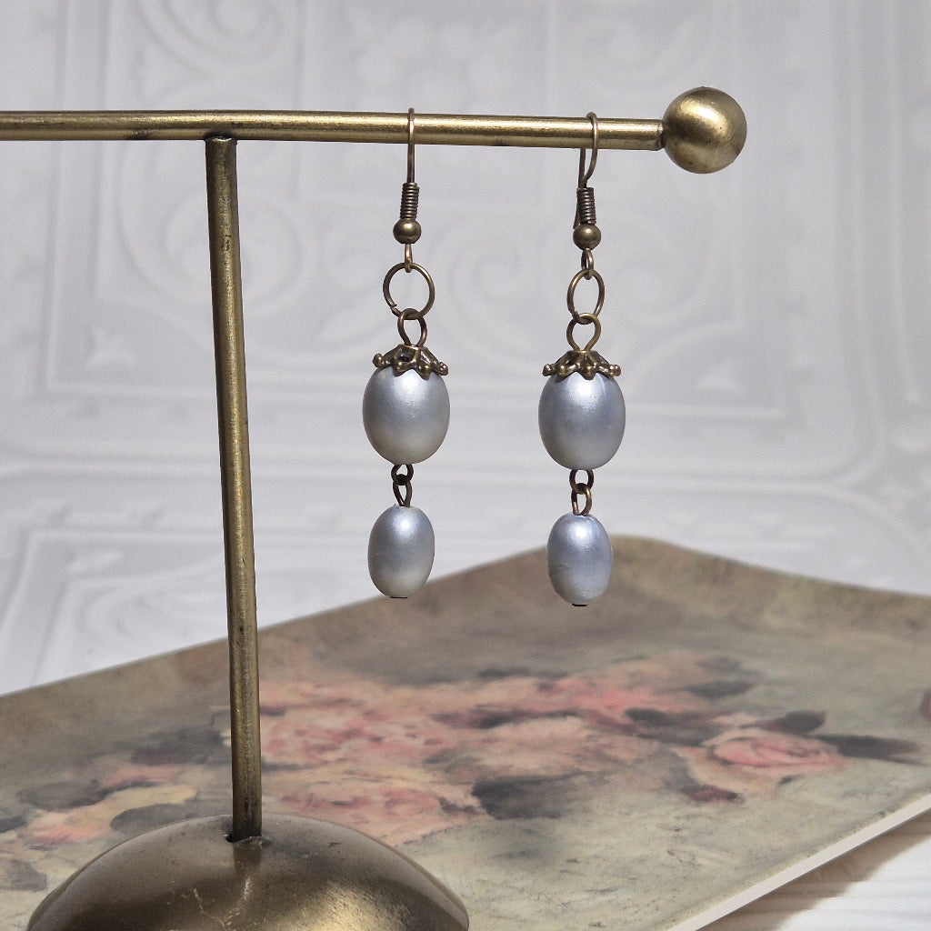 Chintz Grey Earrings