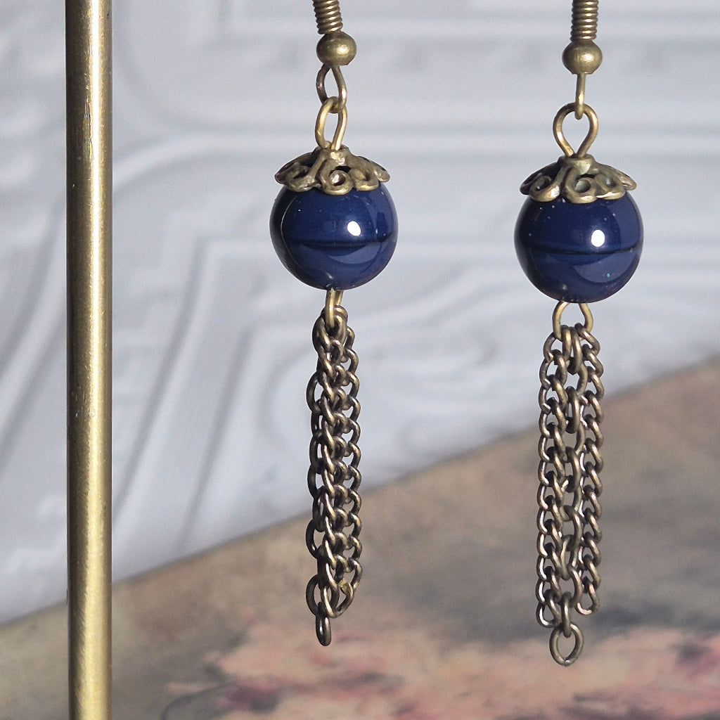 Dainty Diana Earrings Close Up