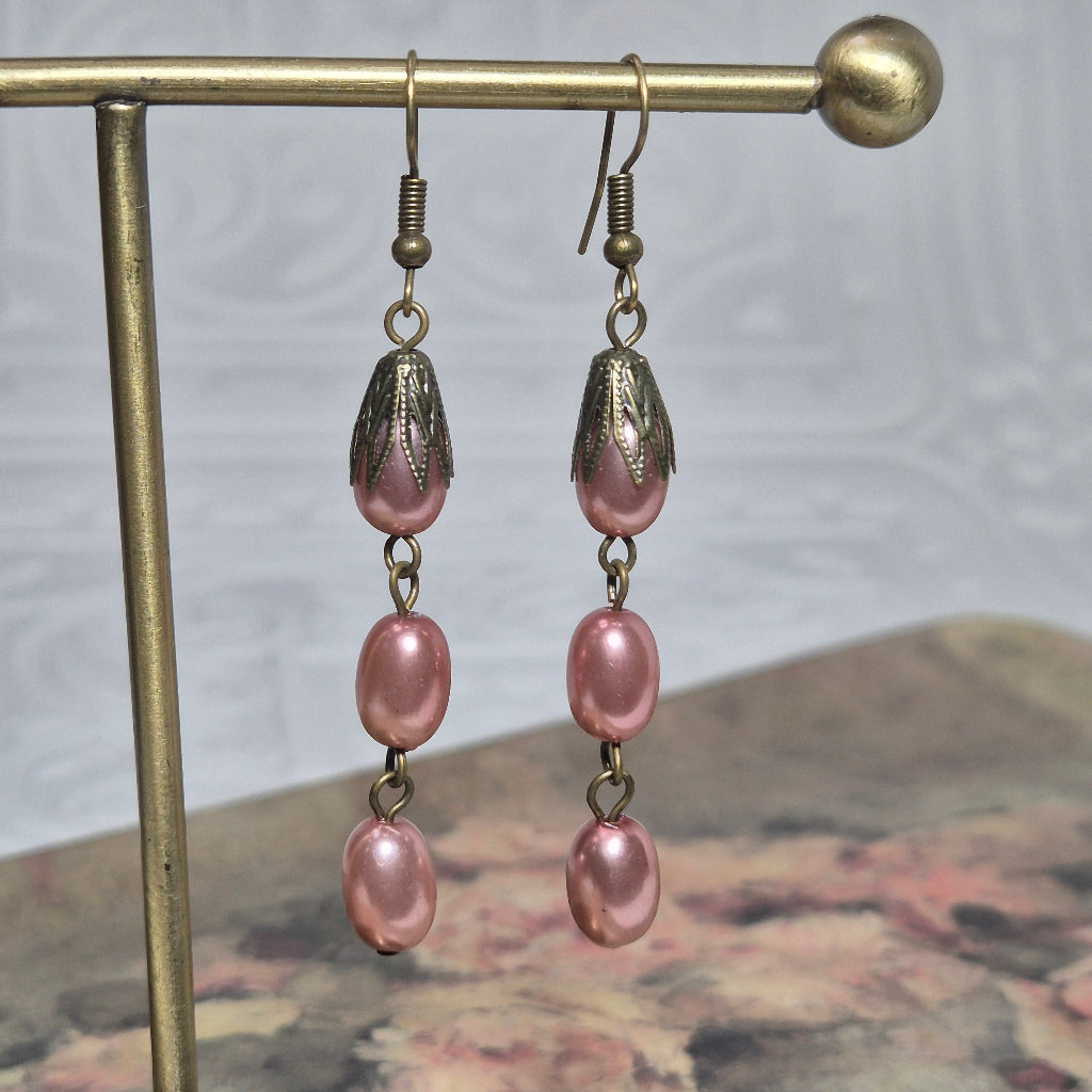 Dusty Pink Trio Earring