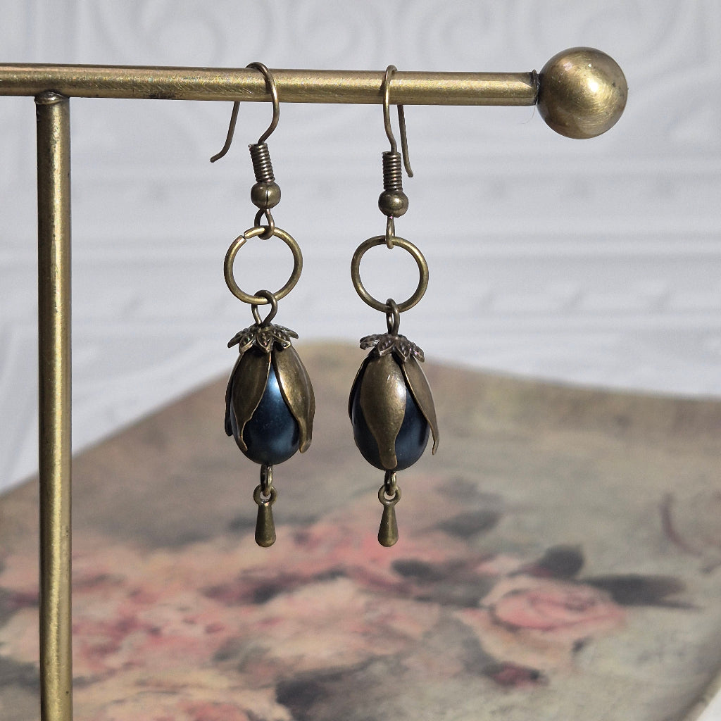 Handmade in NZ Tulip Earrings