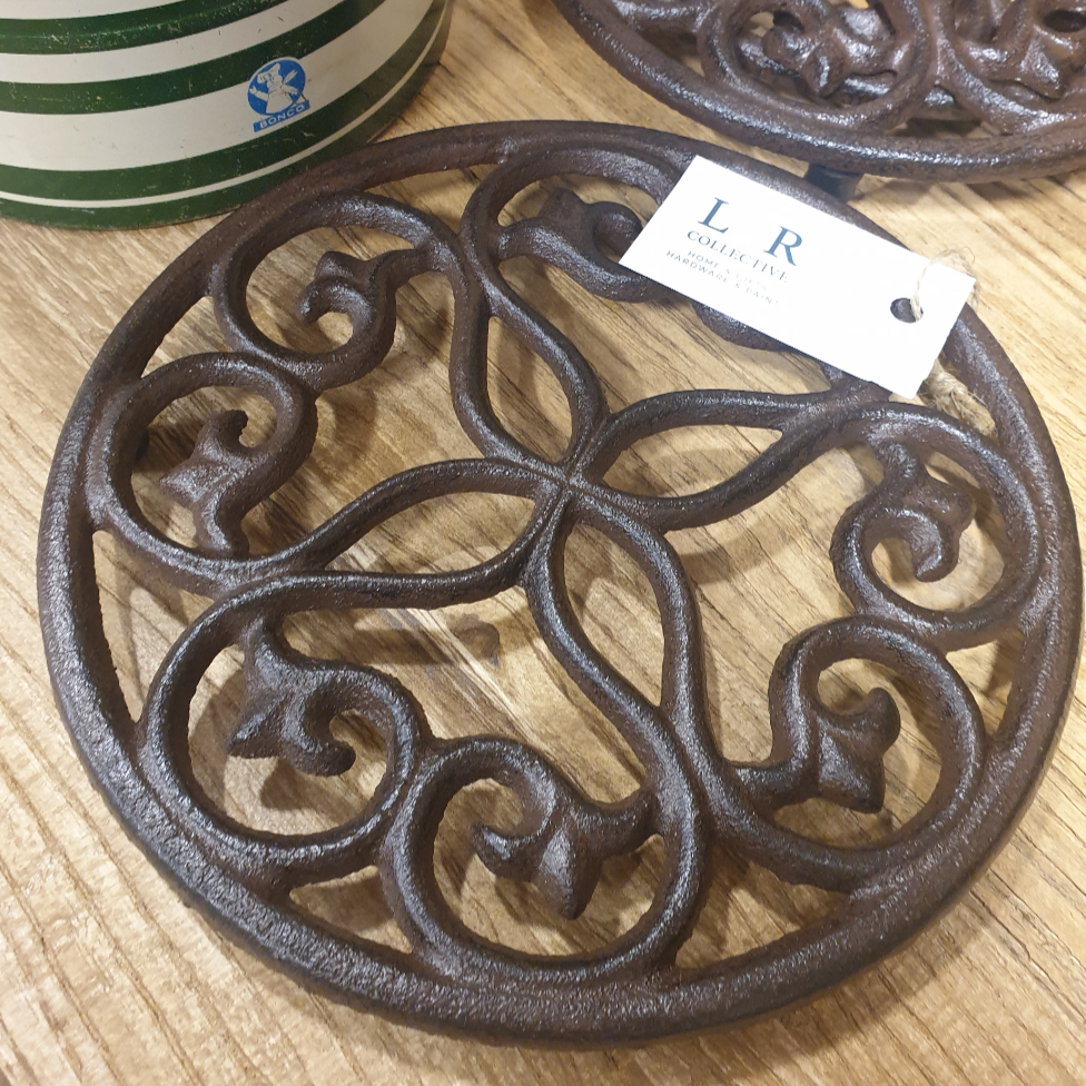 Trivet