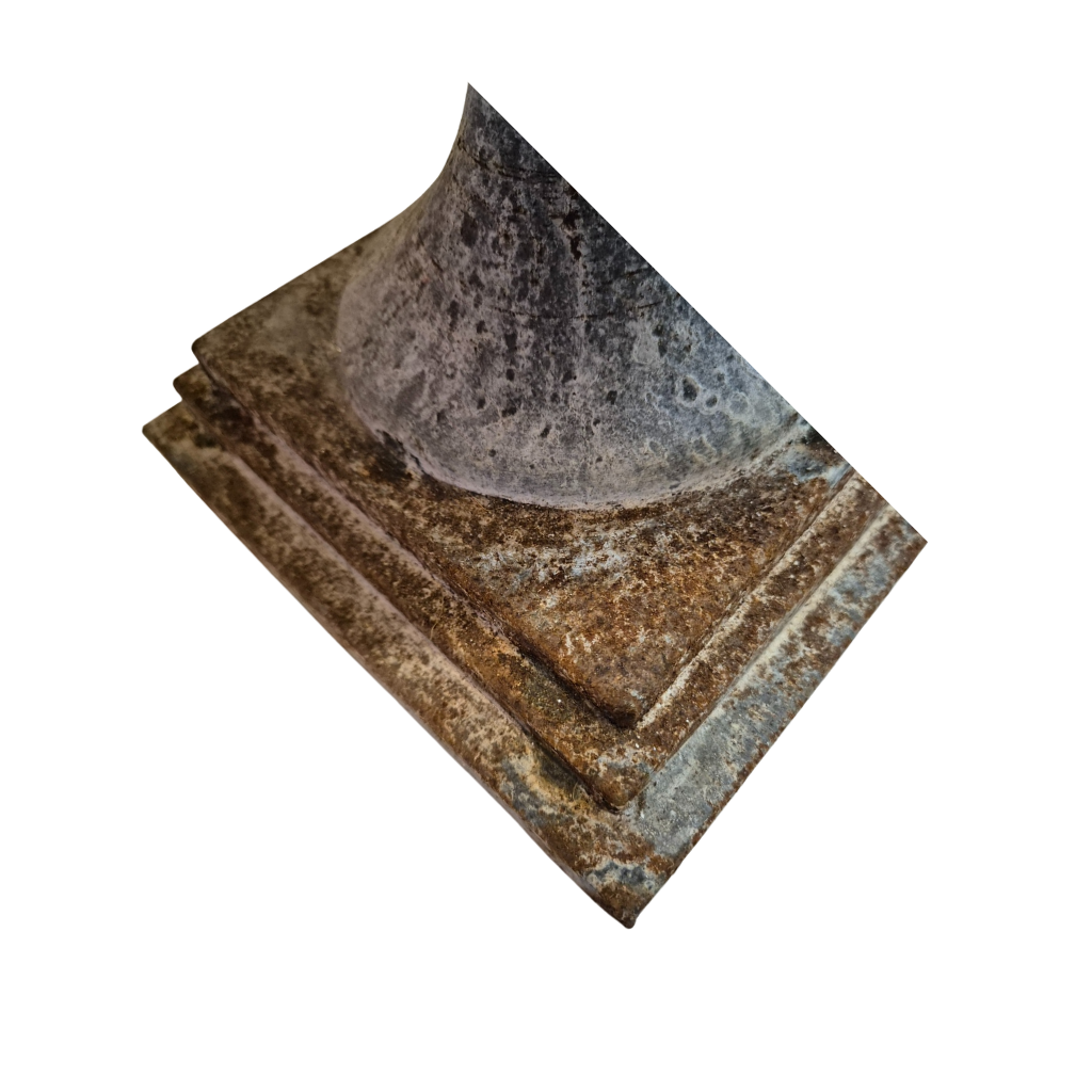 Iron Bird Obelisk