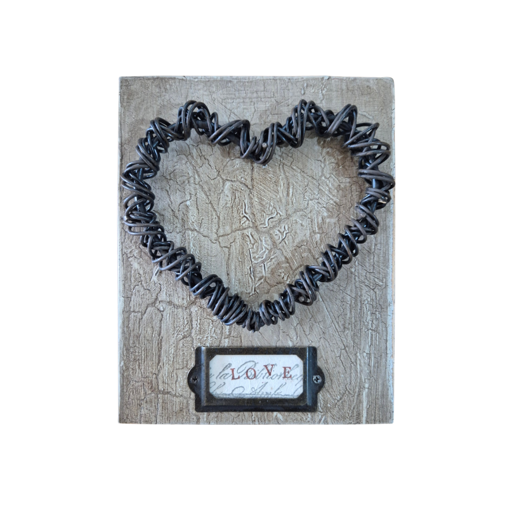 Twisted Heart Wall Plaque