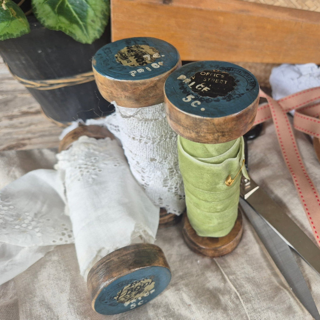 Vintage Inspired Bobbins Spools